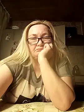 HelenaGlossX online show from 12.15.24