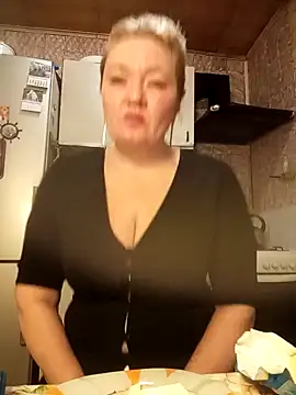 HelenaGlossX online show from 12.16.24
