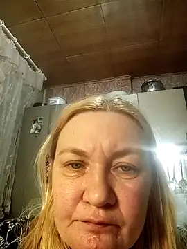 HelenaGlossX online show from 12.18.24
