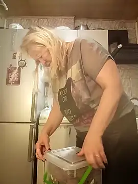 HelenaGlossX online show from 12.27.24