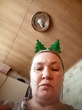 HelenaGlossX online show from 01.20.25