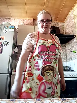 HelenaGlossX online show from 02.10.25
