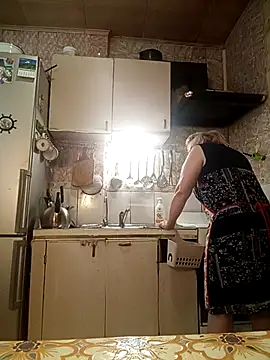 HelenaGlossX online show from 02.12.25