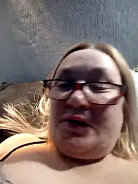 HelenaGlossX online show from 02.24.25