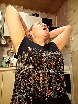 HelenaGlossX online show from 03.10.25