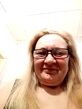 HelenaGlossX online show from 03.20.25