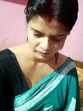 Hot Pakhi online show from 12.02.24