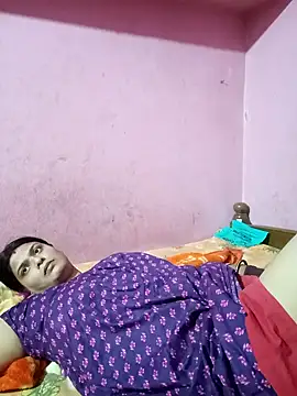 Hot Pakhi online show from 12.03.24