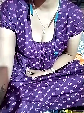 Hot Pakhi online show from 12.15.24