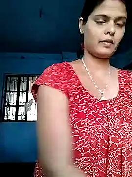 Hot Pakhi online show from 12.20.24