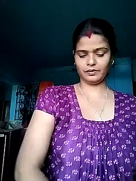 Hot Pakhi online show from 01.02.25