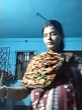 Hot Pakhi online show from 01.06.25