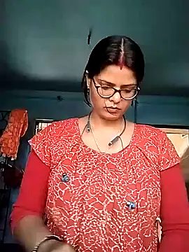 Hot Pakhi online show from 01.08.25