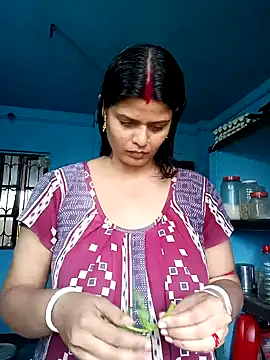 Hot Pakhi online show from 01.29.25