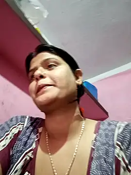 Hot Pakhi online show from 02.08.25