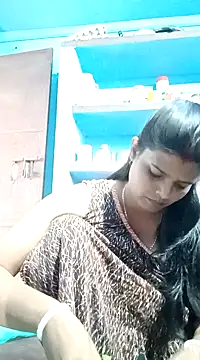 Hot Pakhi online show from 02.11.25