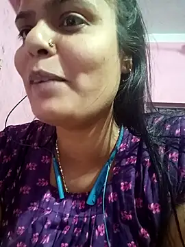 Hot Pakhi online show from 02.13.25