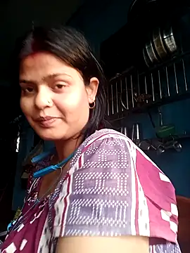 Hot Pakhi online show from 02.23.25