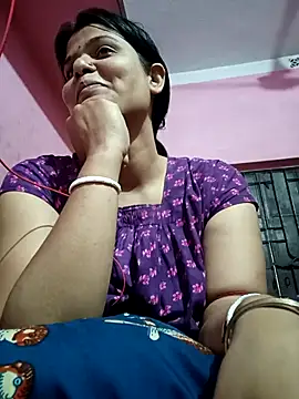 Hot Pakhi online show from 03.18.25