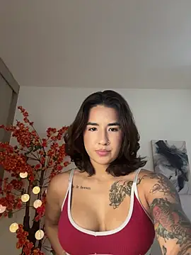 VictoriaHiill online show from 05.16.26