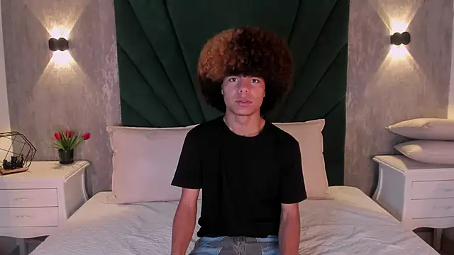 Alexiis Etereo online show from 02.05.26