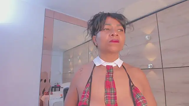 martina touss online show from 10.20.25