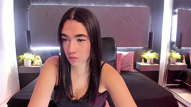 SaraaMills online show from 03.31.26