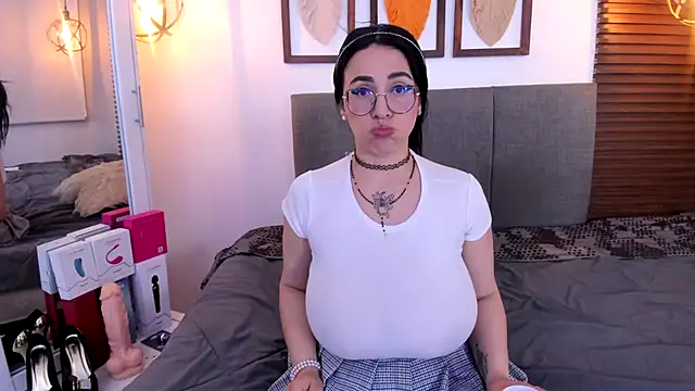 Scarleth swann online show from 09.23.25