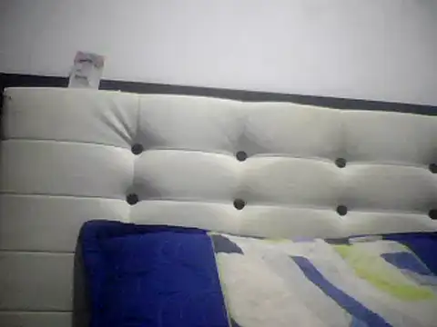 Snapshot of Charlotte_cute18 chatting on 12.16.24 Charlotte cute18 online show from 12.16.24