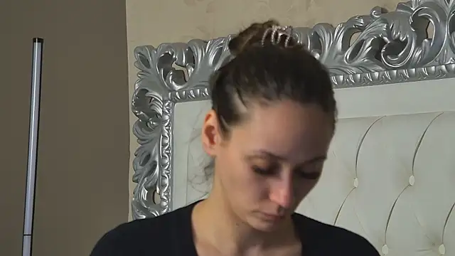 AliceMunro online show from 04.09.26