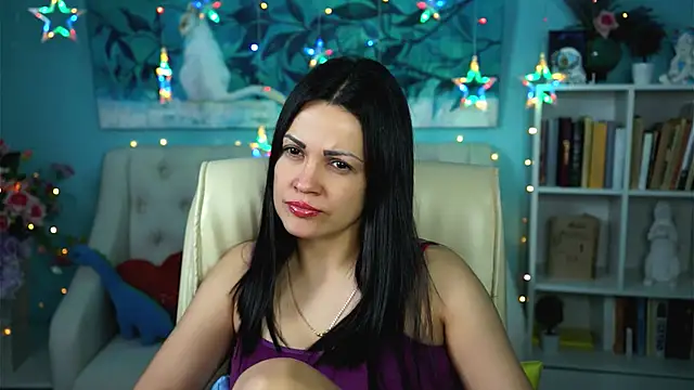 KarolinaRobinson online show from 01.30.25