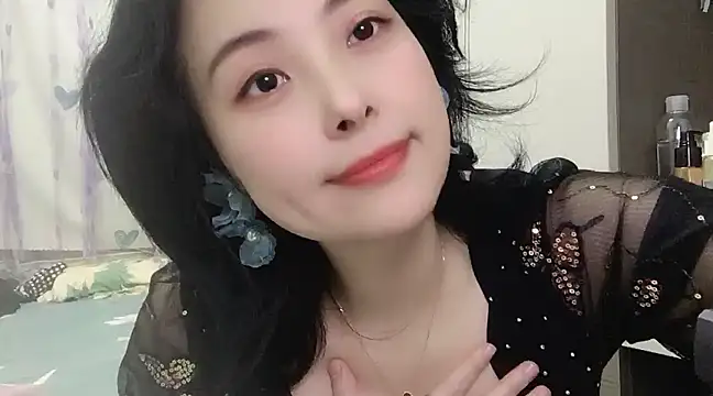Snapshot of Hanicarrot chatting on 01.20.25 Hanicarrot online show from 01.20.25