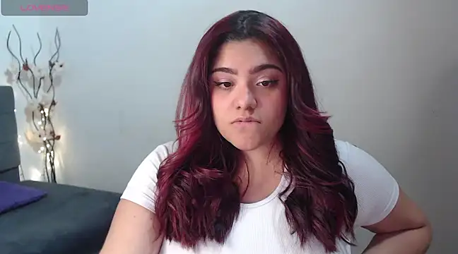 KathyGonzalez online show from 02.18.25