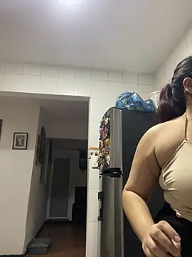 KathyGonzalez online show from 09.16.25