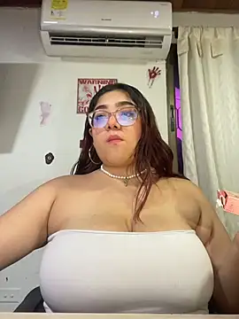 KathyGonzalez online show from 10.07.25