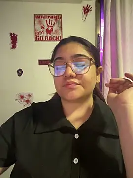 KathyGonzalez online show from 10.16.25