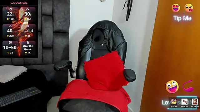 MattRodriguez9 online show from 04.05.26