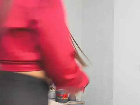 Snapshot of Victoriabecker chatting on 11.20.25 Victoriabecker online show from 11.20.25