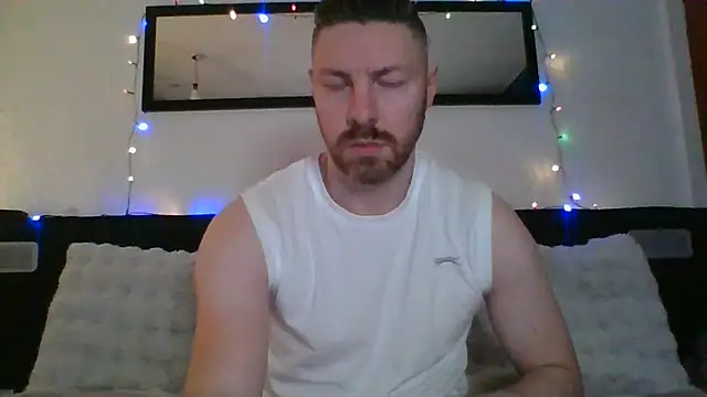 Snapshot of Fit4fun24 chatting on 01.16.25 Fit4fun24 online show from 01.16.25