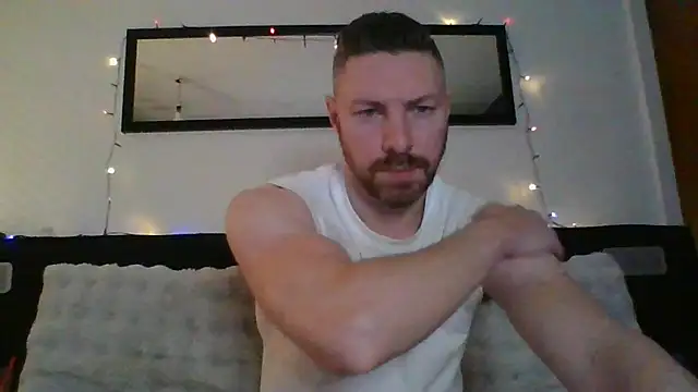 Snapshot of Fit4fun24 chatting on 01.17.25 Fit4fun24 online show from 01.17.25