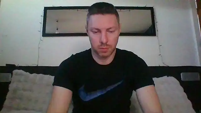 Snapshot of Fit4fun24 chatting on 02.24.25 Fit4fun24 online show from 02.24.25