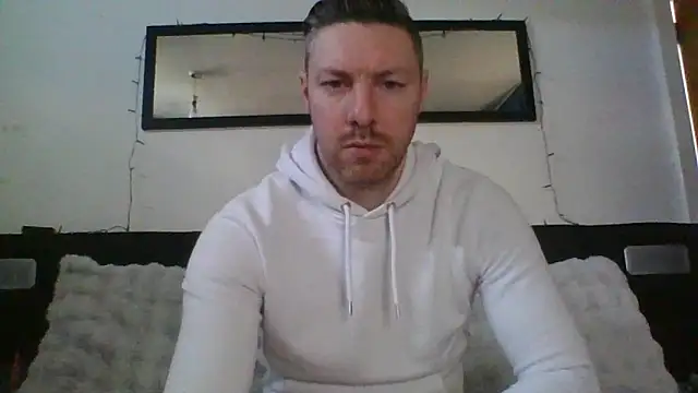 Snapshot of Fit4fun24 chatting on 02.28.25 Fit4fun24 online show from 02.28.25