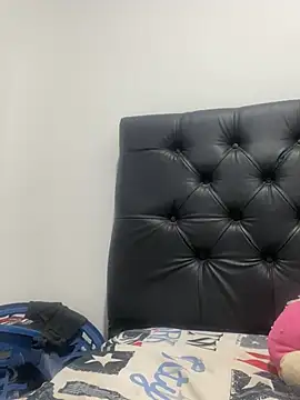 Snapshot of adaraSmiith chatting on 01.18.25 adaraSmiith online show from 01.18.25