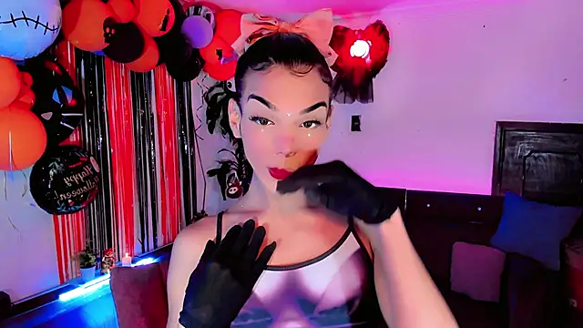 the-horus-girl online show from 10.26.25