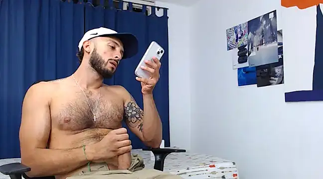 Sanit Di online show from 12.20.24