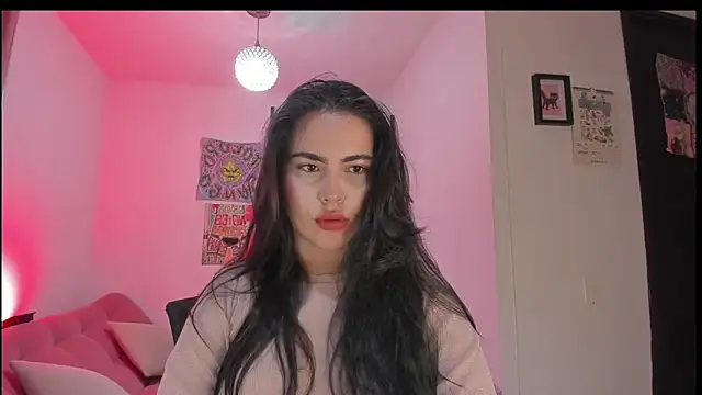 Snapshot of sol__angel chatting on 12.22.24 sol angel online show from 12.22.24