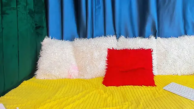 Kinky fazzy234 online show from 01.13.25