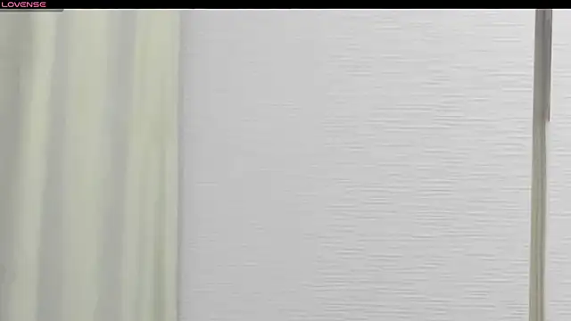 juliamurr18 online show from 02.28.25