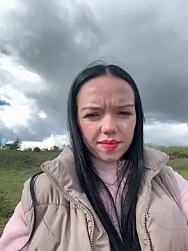 Vanesskaa online show from 04.18.26