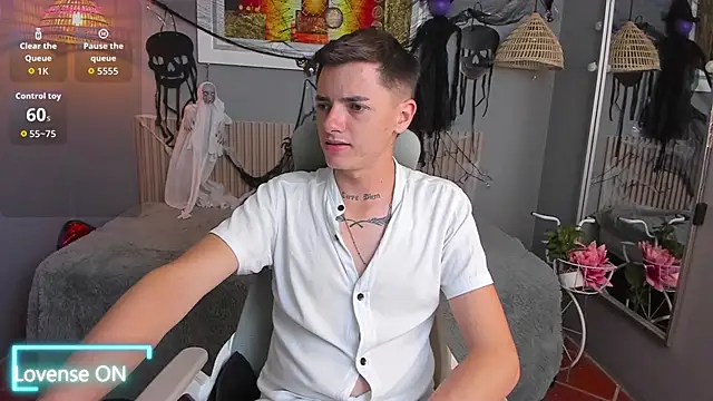 tossetrech online show from 10.30.25